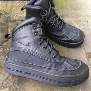 Nike Woodside 2 High Boots Youth 4.5